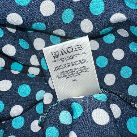 Van Heusen Polkadot Button Down Blouse women’s size large - Picture 4 of 6